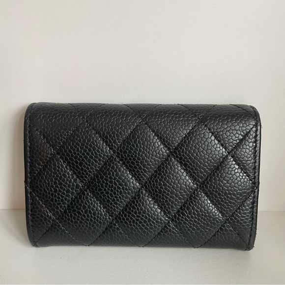 Chanel classic flap cardholder - Picture 3 of 12